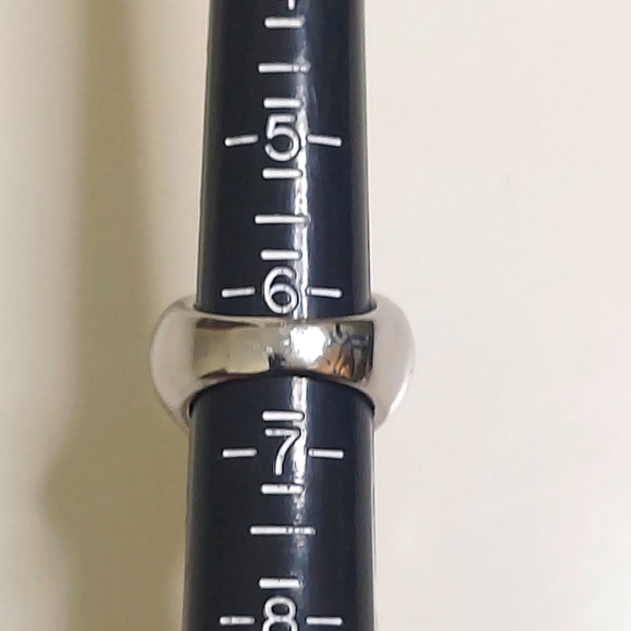 Raised Glass Heart Enamel Metal Statement Ring - Picture 9 of 10